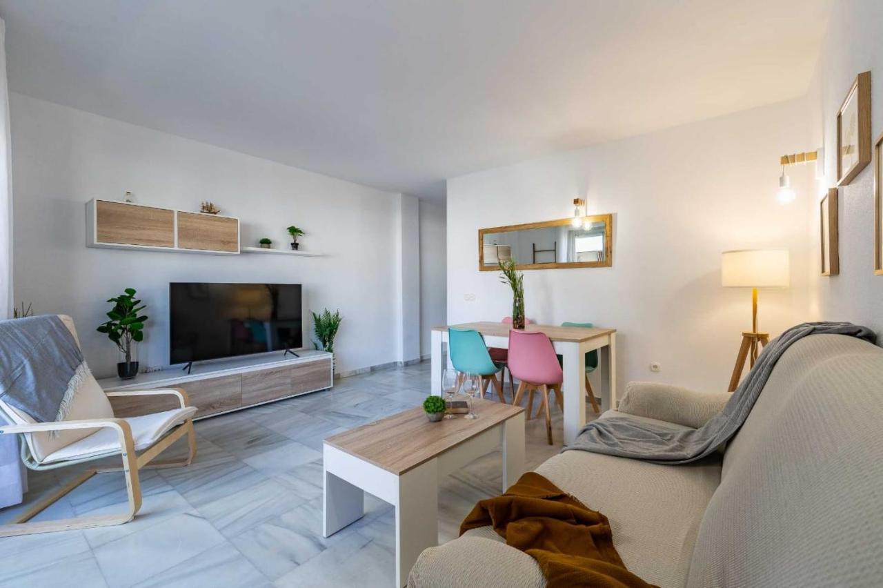 Fuengirola Los Boliches Paseo Maritimo Rey De Espana Esquina Lope De Vega 1 Dormitorio Mas Sofa Cama Salon Mas Cama Supletoria المظهر الخارجي الصورة
