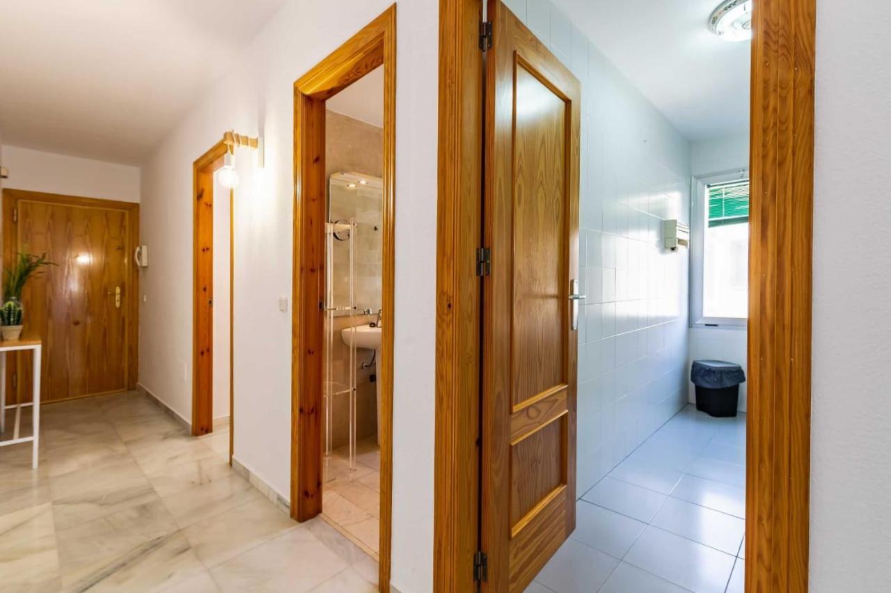 Fuengirola Los Boliches Paseo Maritimo Rey De Espana Esquina Lope De Vega 1 Dormitorio Mas Sofa Cama Salon Mas Cama Supletoria المظهر الخارجي الصورة