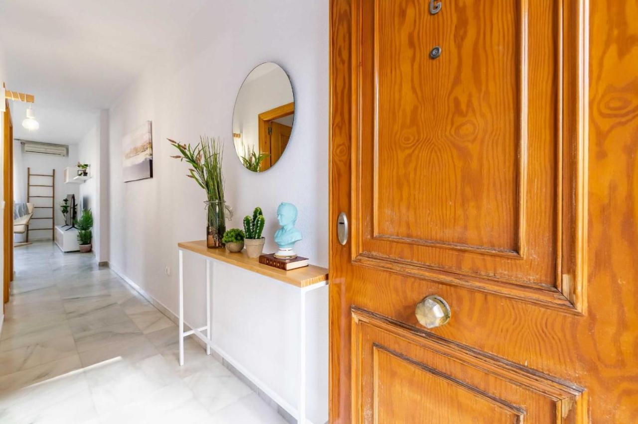 Fuengirola Los Boliches Paseo Maritimo Rey De Espana Esquina Lope De Vega 1 Dormitorio Mas Sofa Cama Salon Mas Cama Supletoria المظهر الخارجي الصورة